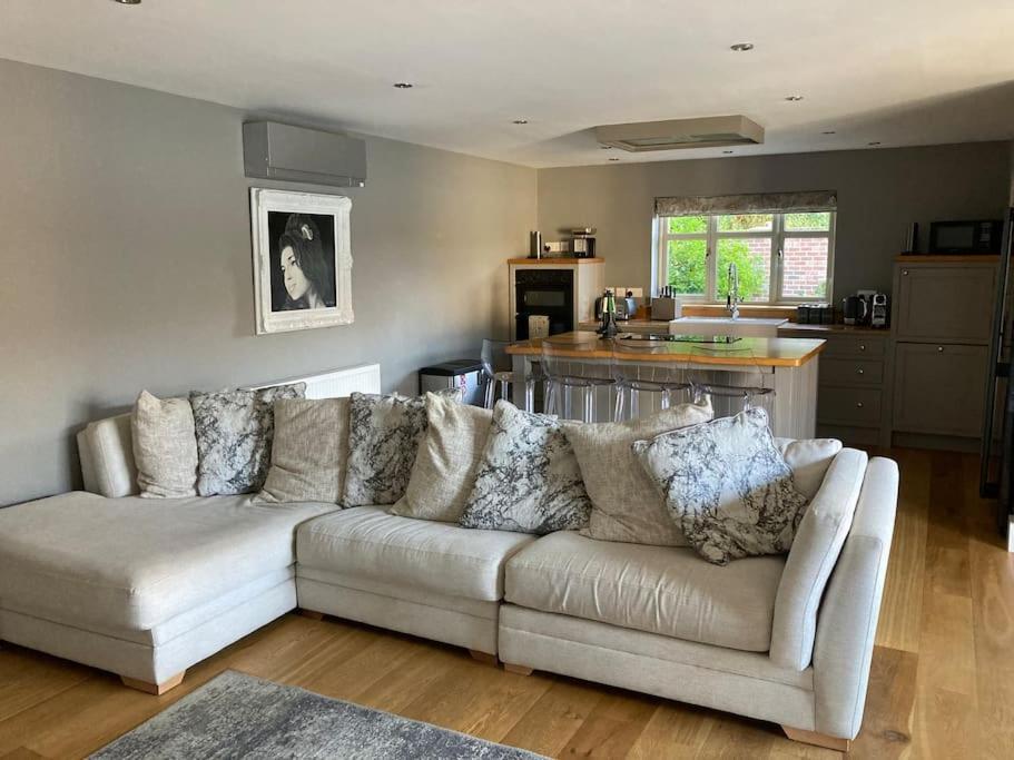 The Oaks, Luxury 2 Bedroom Cottage In A Peaceful Location Haughley Eksteriør billede